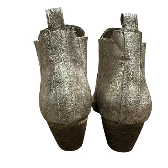 Very Volatile Gold Metallic Western Motivate Heeled Ankle Bootie - Picture 6 of 11